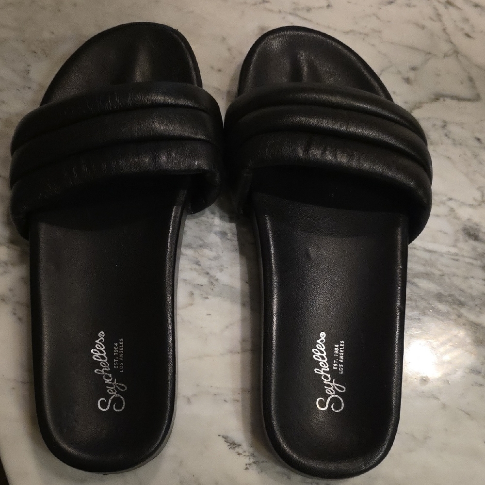 Seychelles Black Sandals Minimalist Comfort